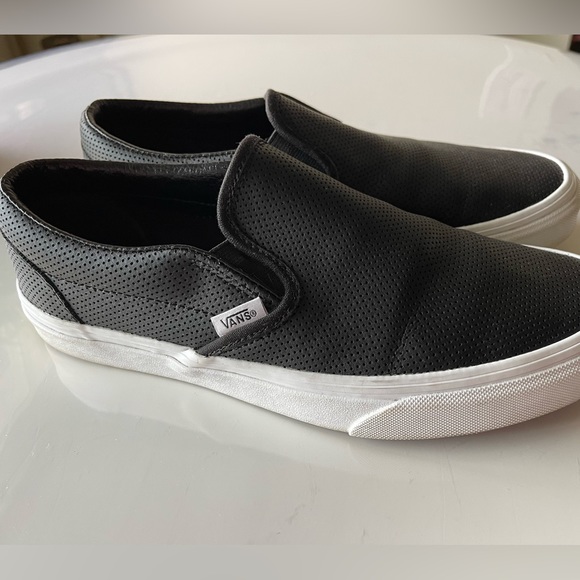 Vans Perf Slip On Leather Shoe - Picture 3 of 8